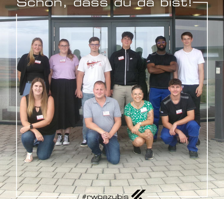 2 neue Azubis starten ihre Ausbildung